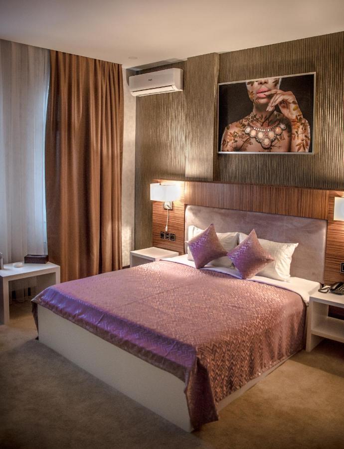 Hillmond Hotel Baky Esterno foto