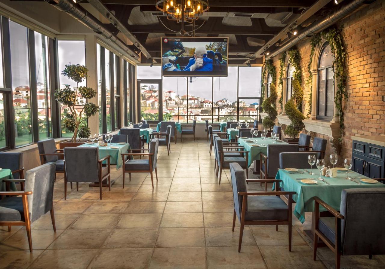 Hillmond Hotel Baky Esterno foto