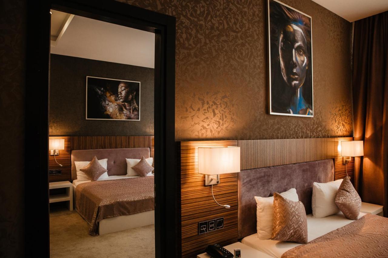Hillmond Hotel Baky Esterno foto