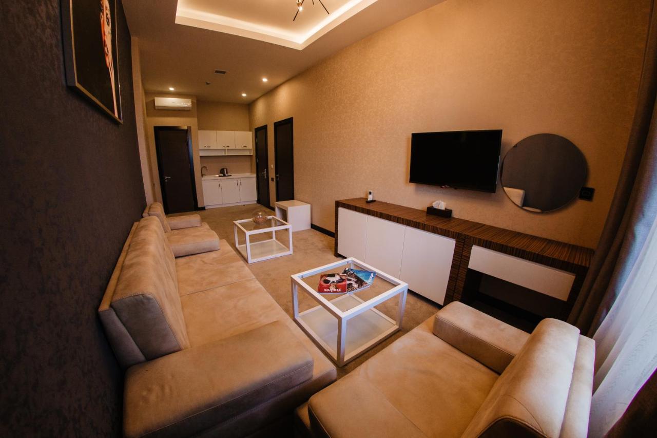 Hillmond Hotel Baky Esterno foto