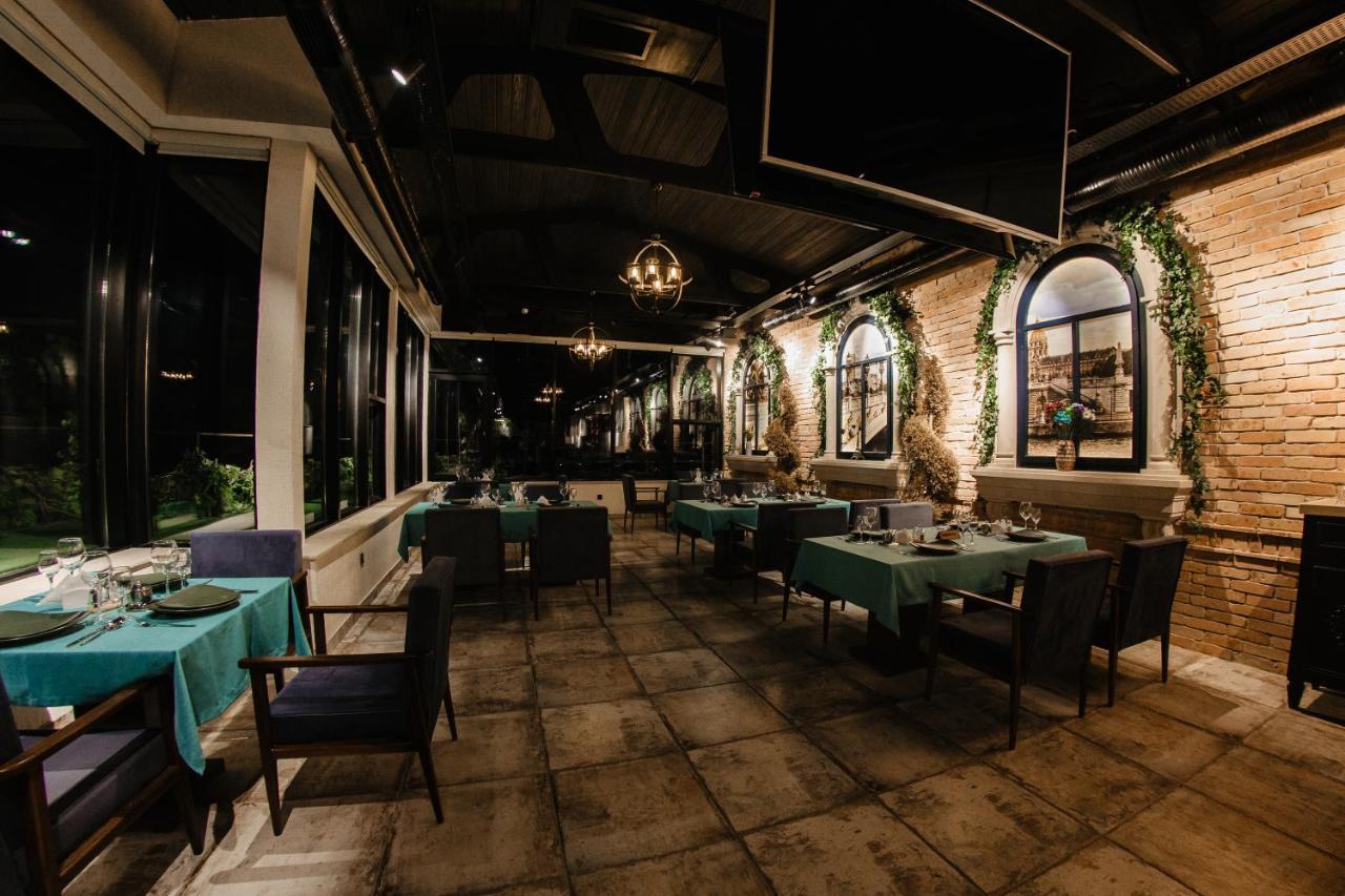 Hillmond Hotel Baky Esterno foto