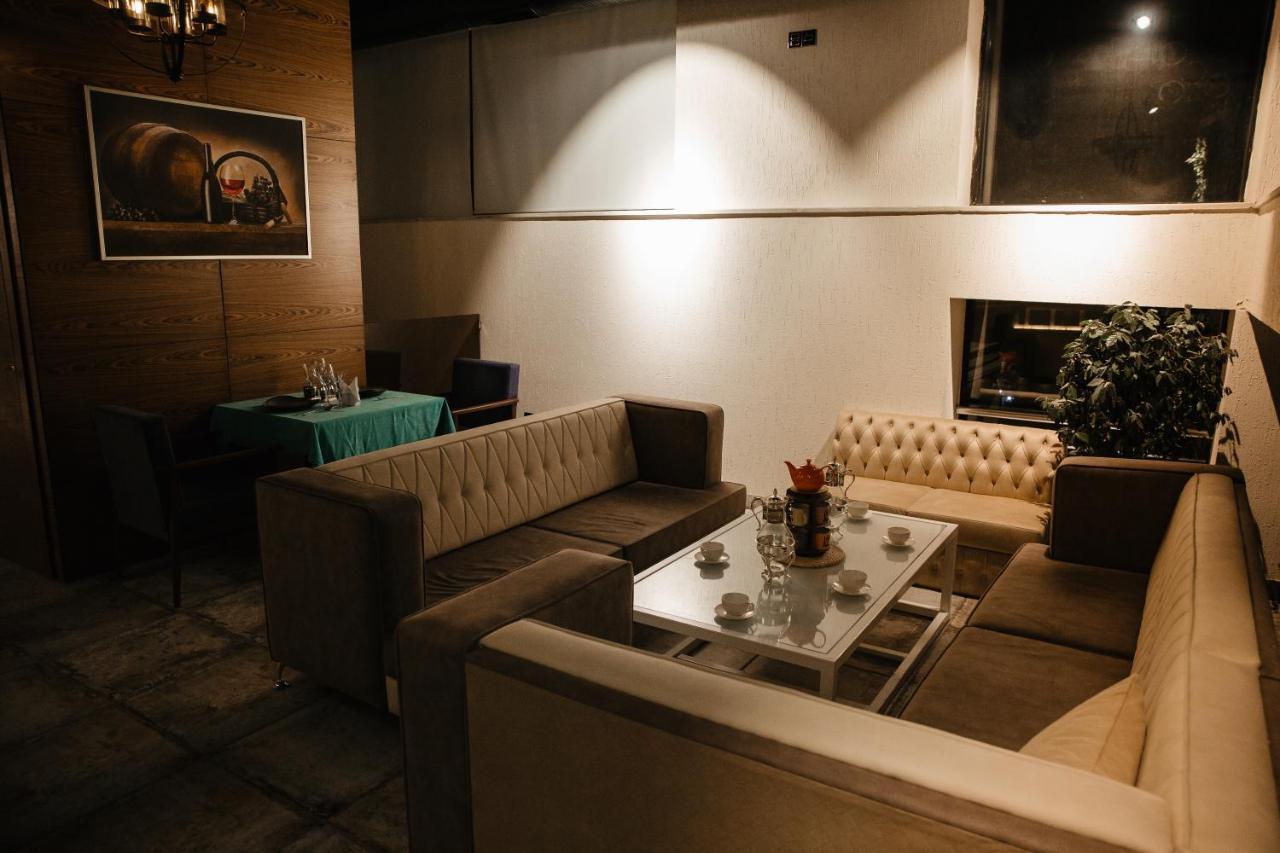 Hillmond Hotel Baky Esterno foto
